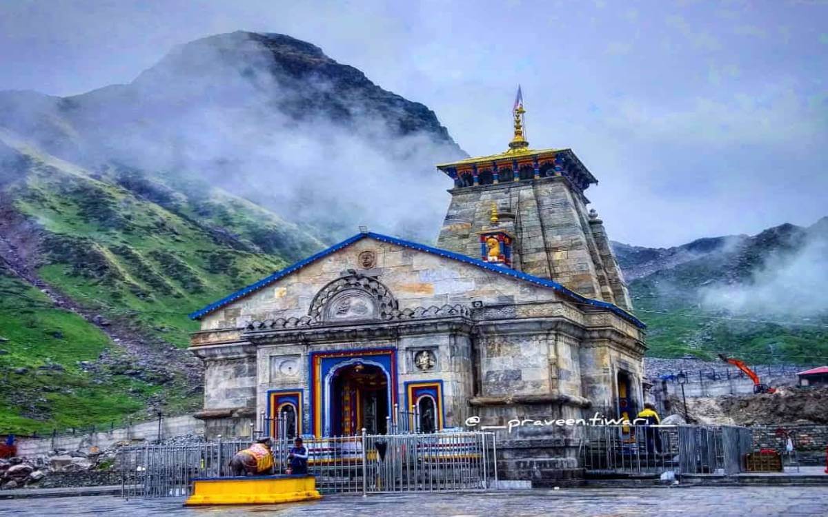 Kedarnath (केदारनाथ): Walking Into Shiva’s Silence