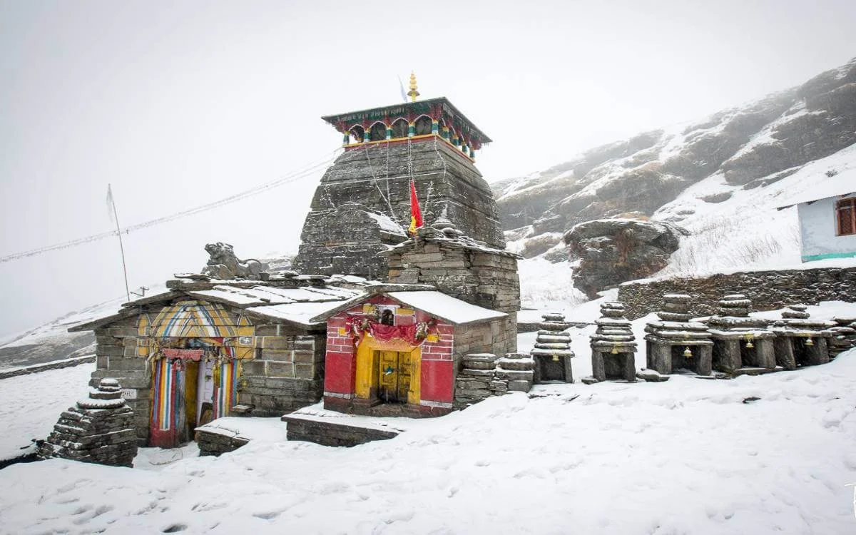 Chopta Tungnath Chandrashila Trek (चोप्टा तुंगनाथ चंद्रशिला ट्रेक): Walking Into the Sky