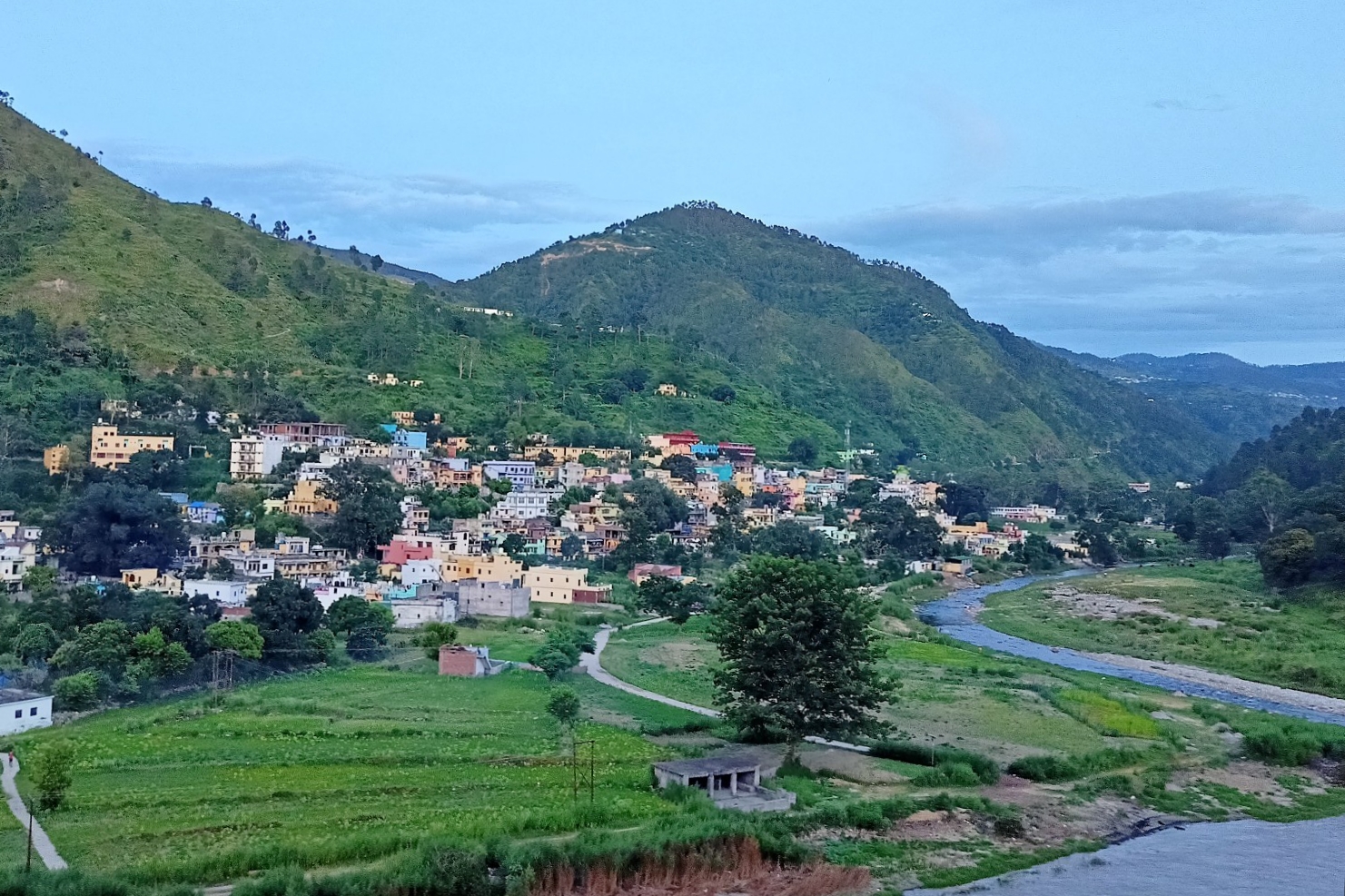 Laksar
